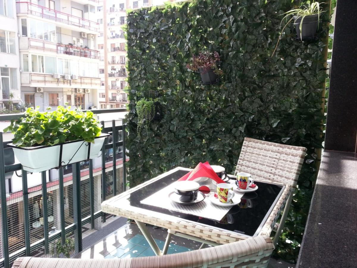 Luxury B&B Charlemagne Salerno Luaran gambar