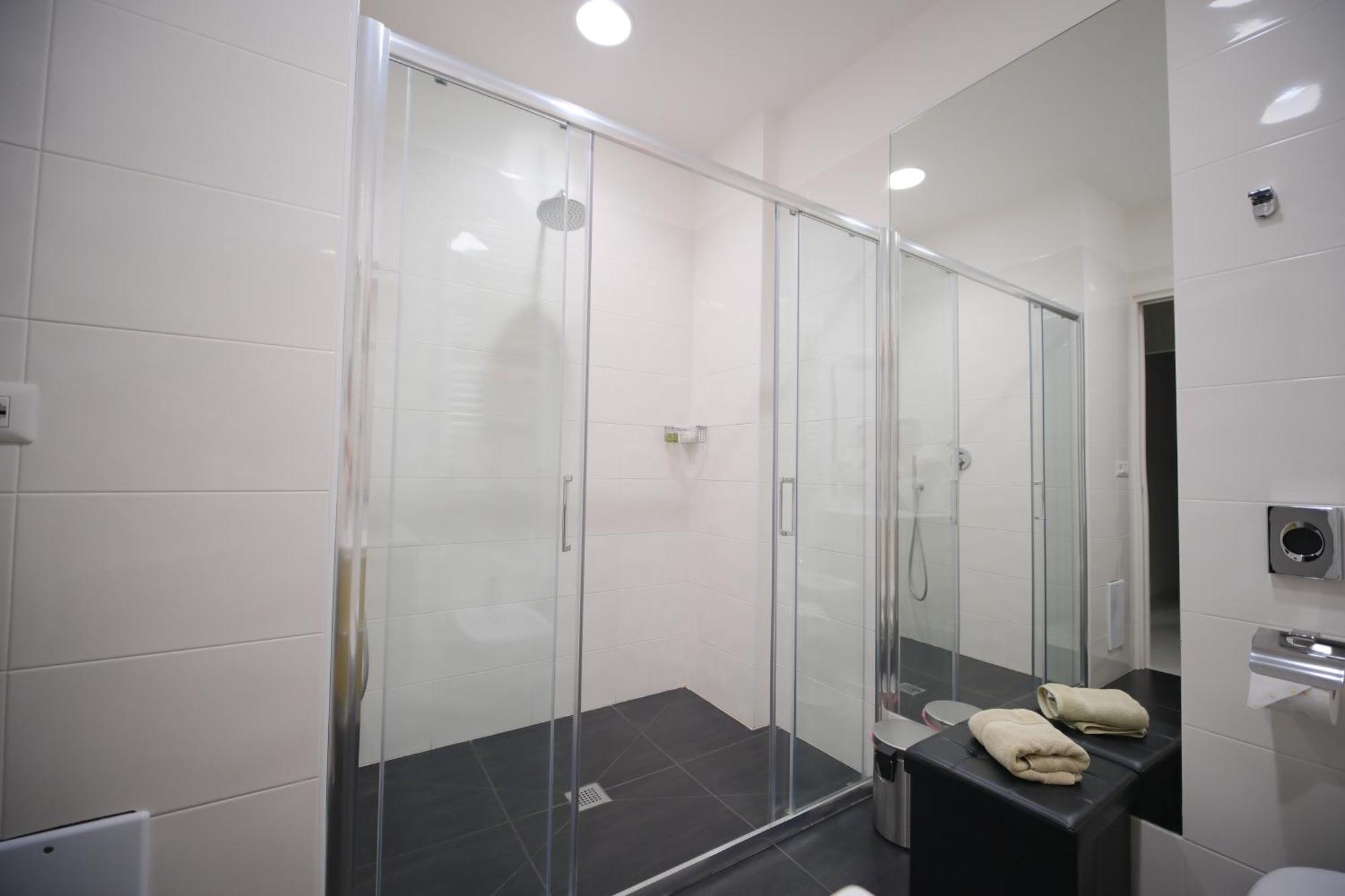 Luxury B&B Charlemagne Salerno Luaran gambar